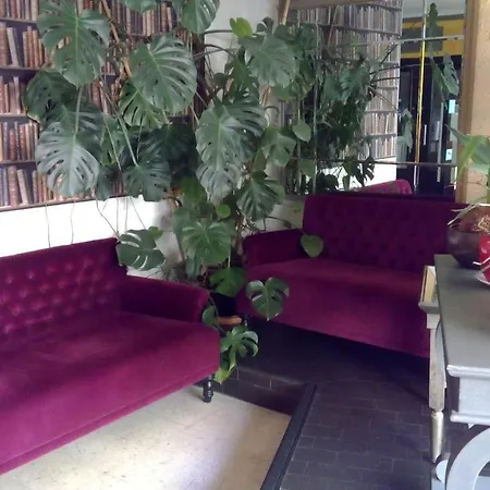 Hotel De La Bastide 2*