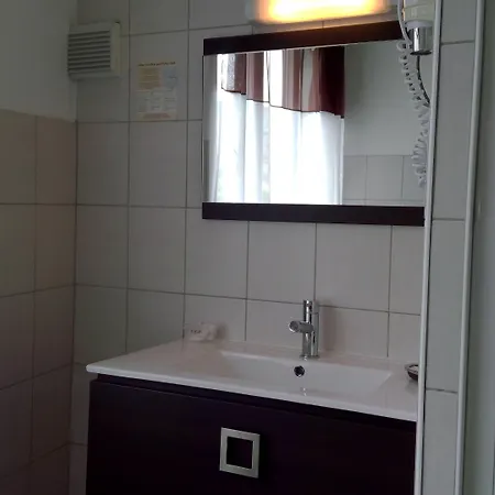 Szálloda De La Bastide 2*