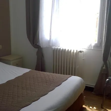 De La Bastide Hotel 2*