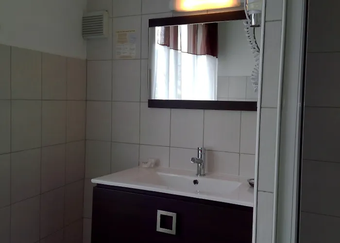 Hotel De La Bastide 2*