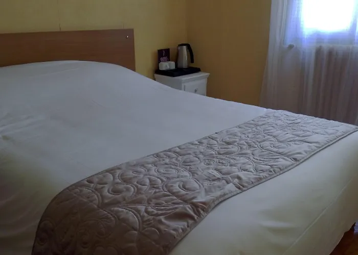 De La Bastide Hotel 2*